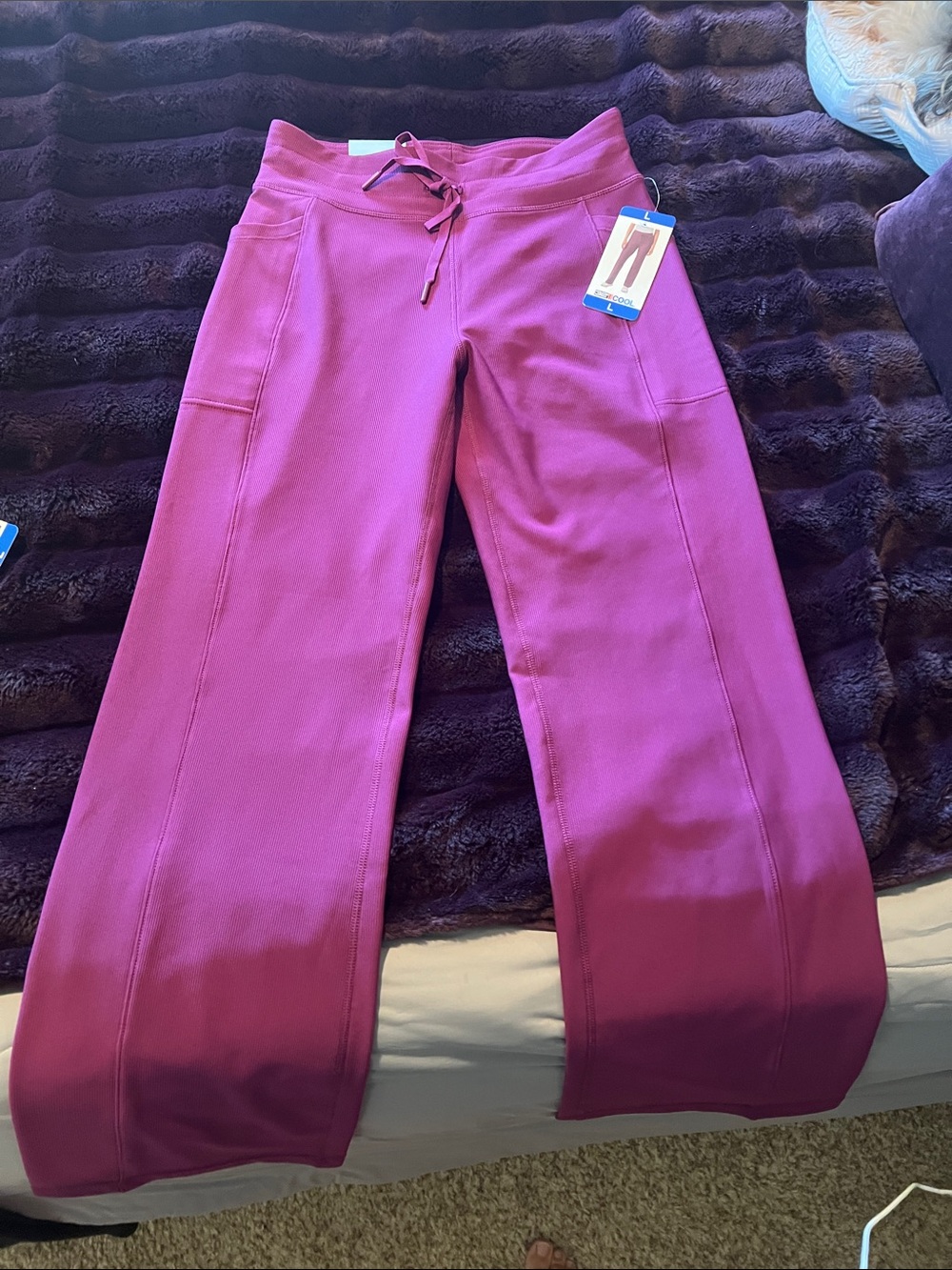 32 Cool active flare pant